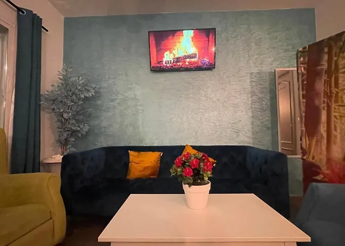 Boutique Andalucia 2* フエンヒロラ