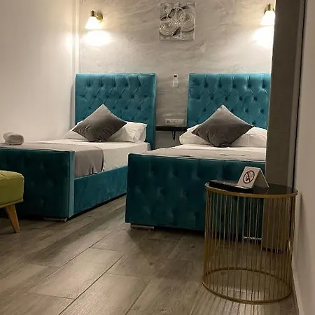 Boutique Andalucia 2* Fuengirola