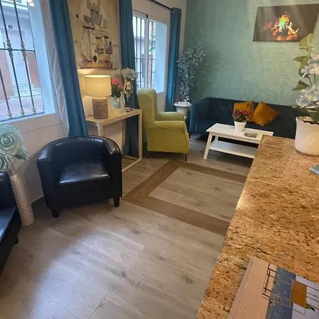 Boutique Andalucia 푸엔히롤라
