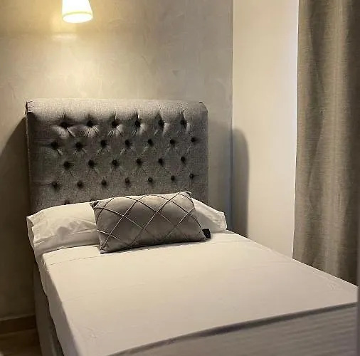 Boutique Andalucia Hotel 2*