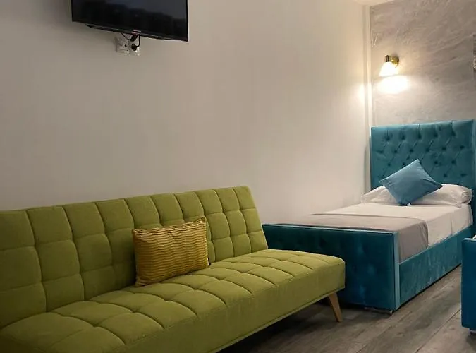 Boutique Andalucia 2*